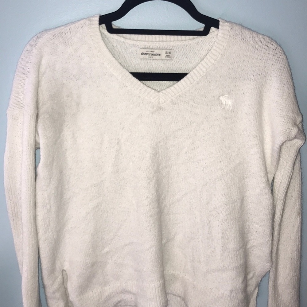 abercrombie white sweater